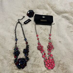 Two necklaces with one matching ring.